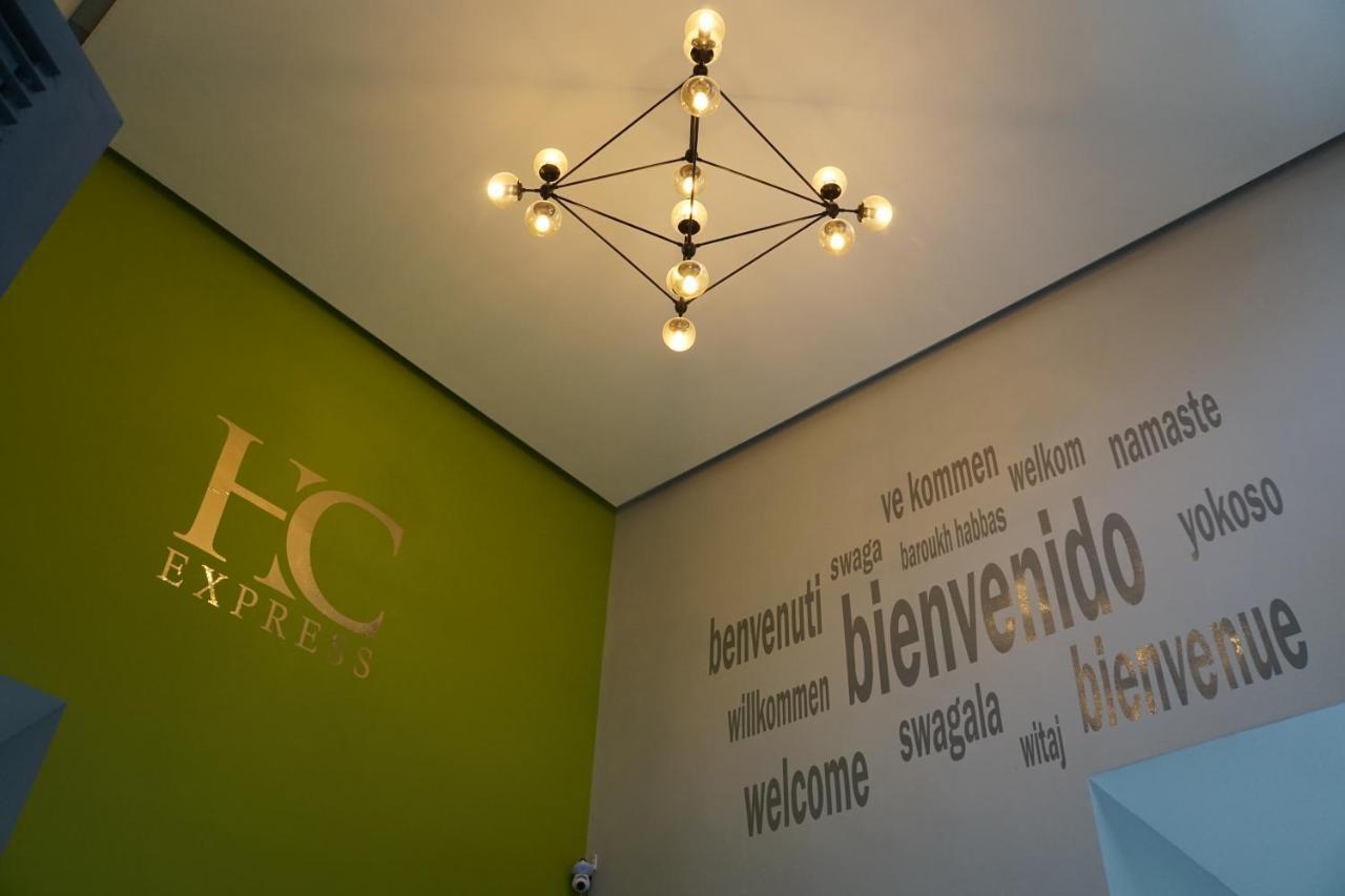 Hotel Hc Express Монтерей Екстериор снимка